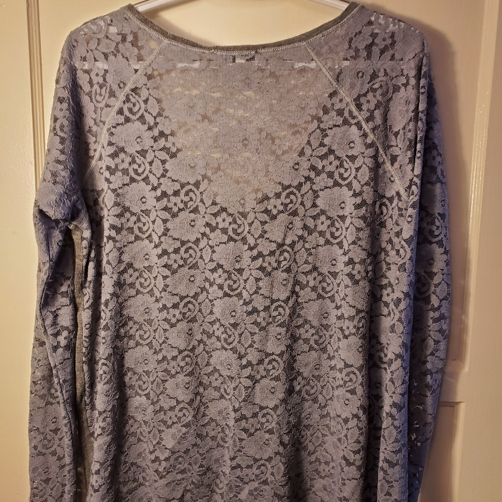 XL grey lace back top